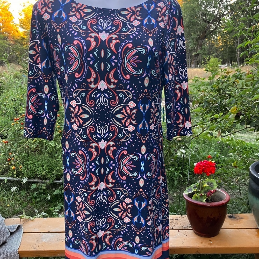 Vince Camuto pull over dress floral boho  NWOT size 10